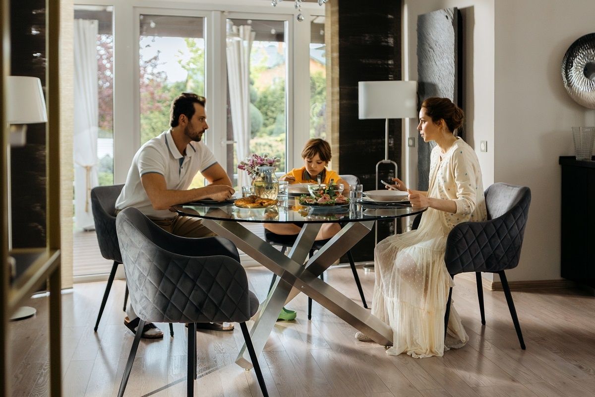 Премьера волнующей мелодрамы «Полюби меня снова» на канале «Россия»