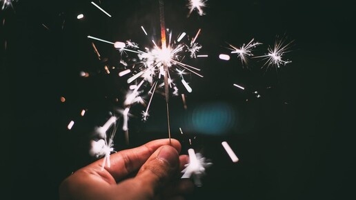 Как пережить одиночество в Новый год: советы психолога