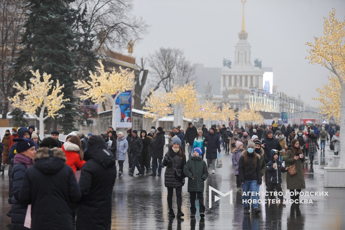 Психолог советует сохранить дистанцию: как вести себя с неадекватными людьми