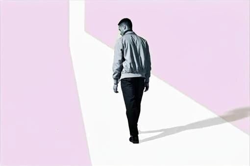 Почему мужчины избегают отношений: эмоциональная усталость и её последствия