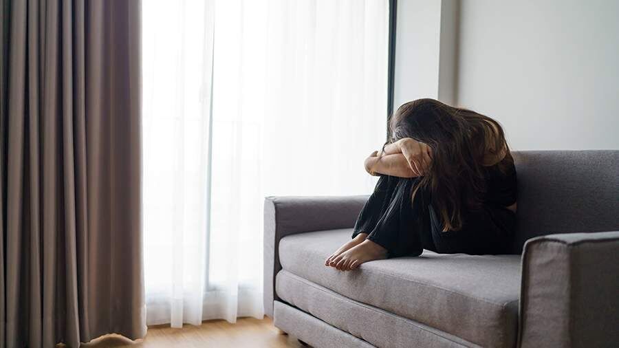 Психотерапевт объясняет, как потребность в признании может стать разрушительной